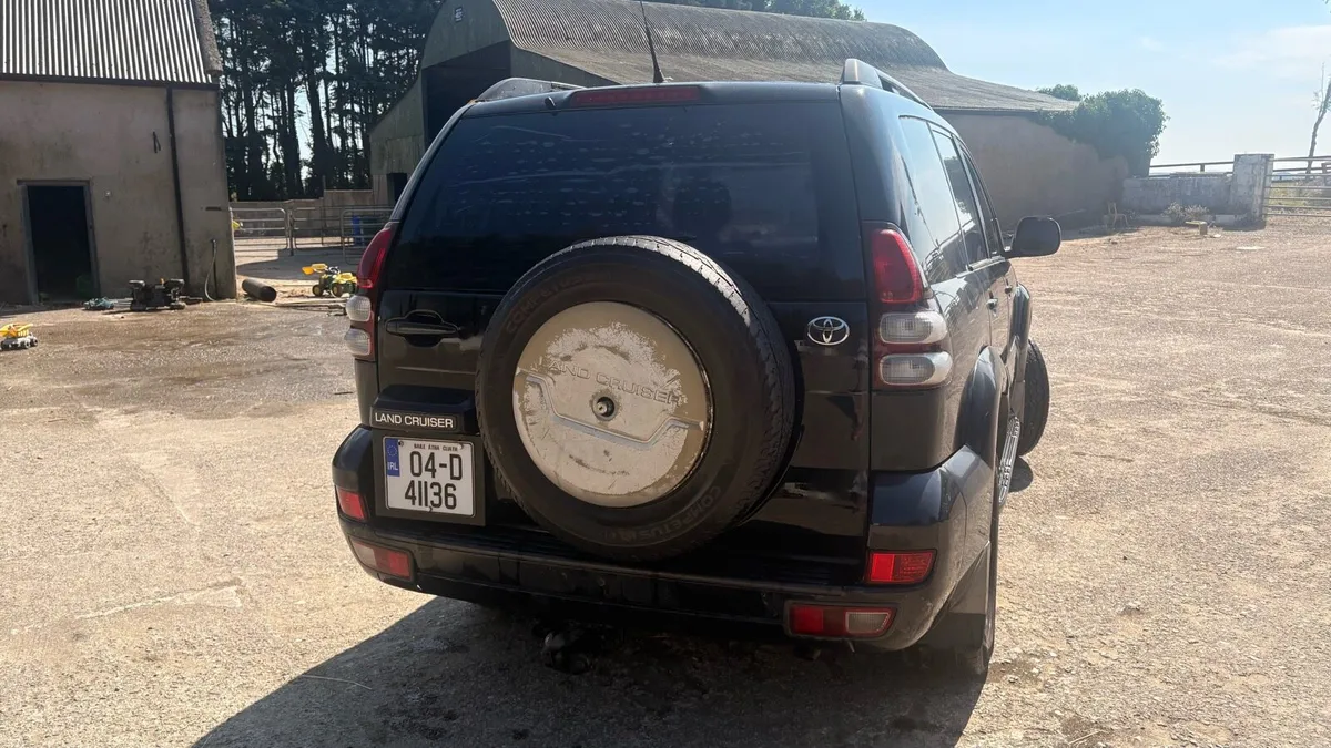 Toyota Land Cruiser - Image 3