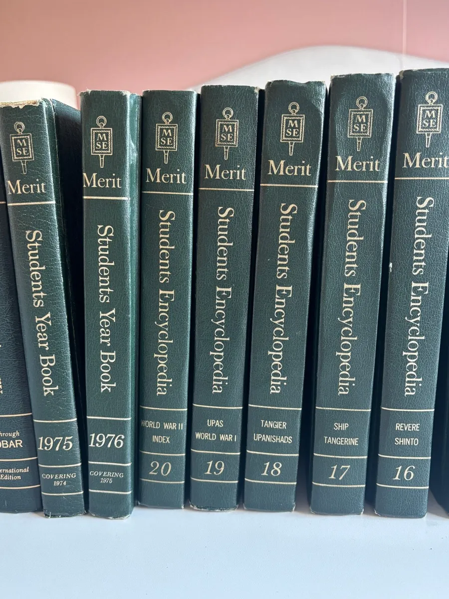 encyclopaedia - Image 4