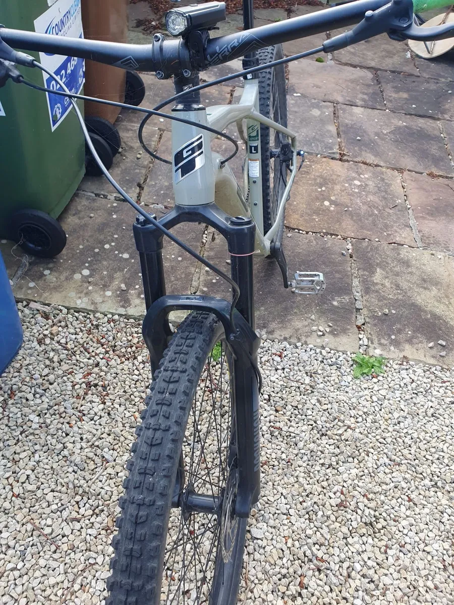 Mountain Bike - Image 1