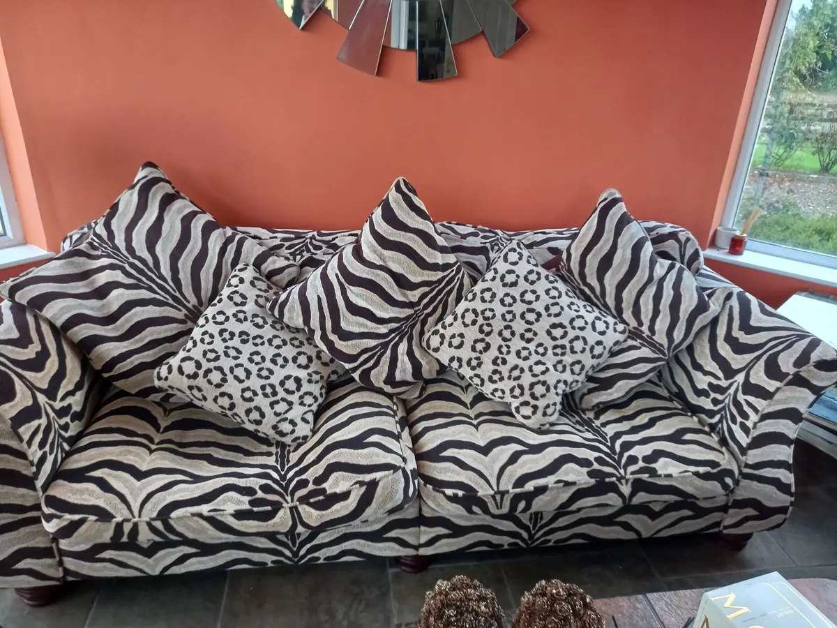 Couch - Image 1