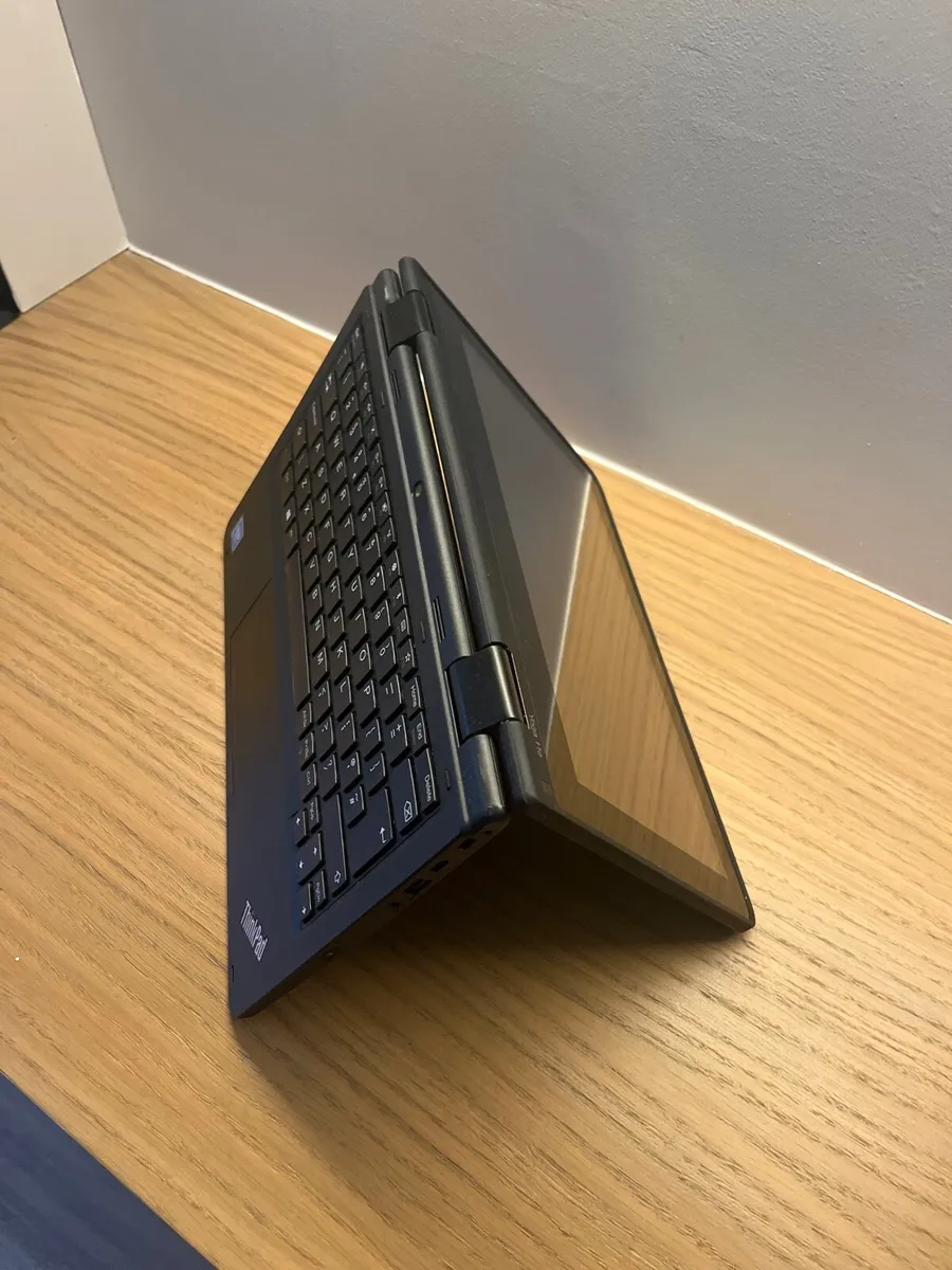 Lenovo ThinkPad Yoga 11e 5th Gen + Charger - Image 3