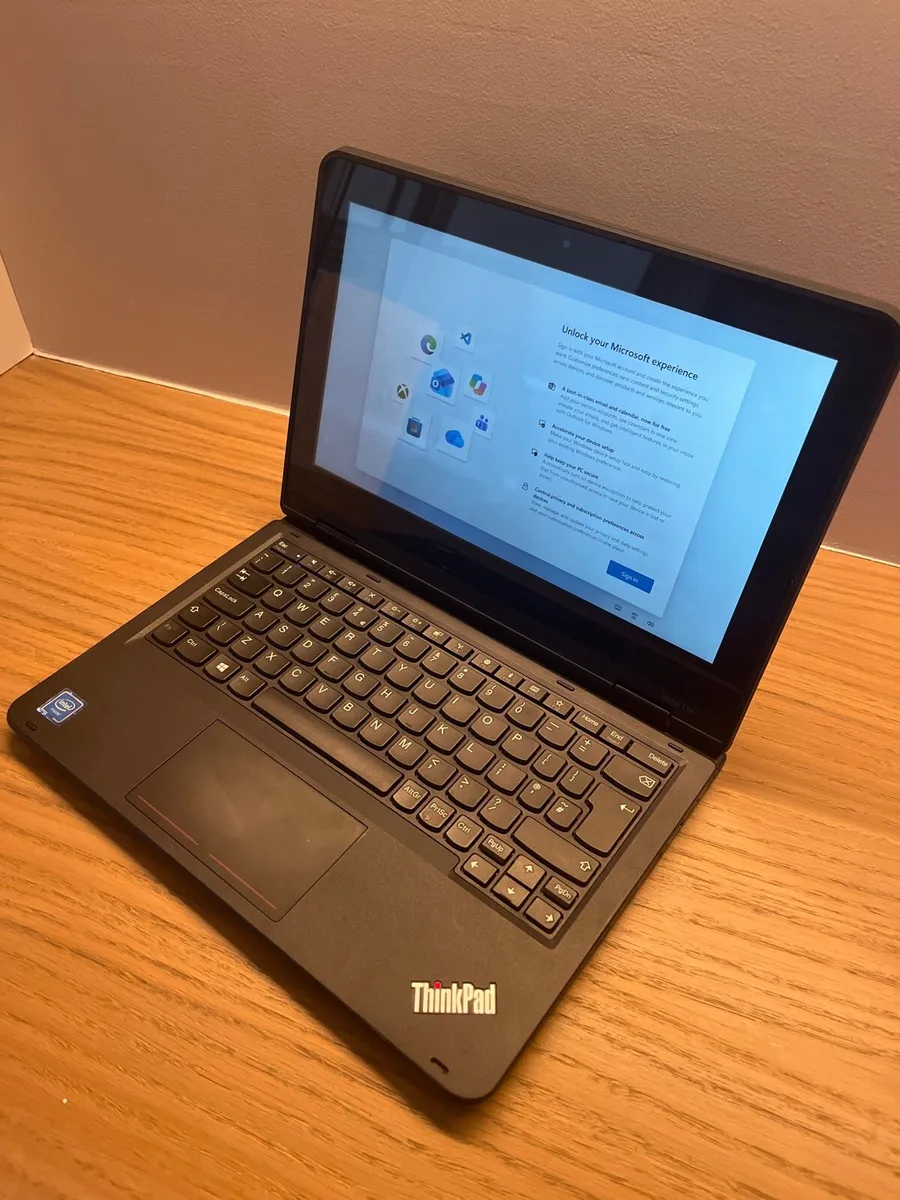 Lenovo ThinkPad Yoga 11e 5th Gen + Charger - Image 4