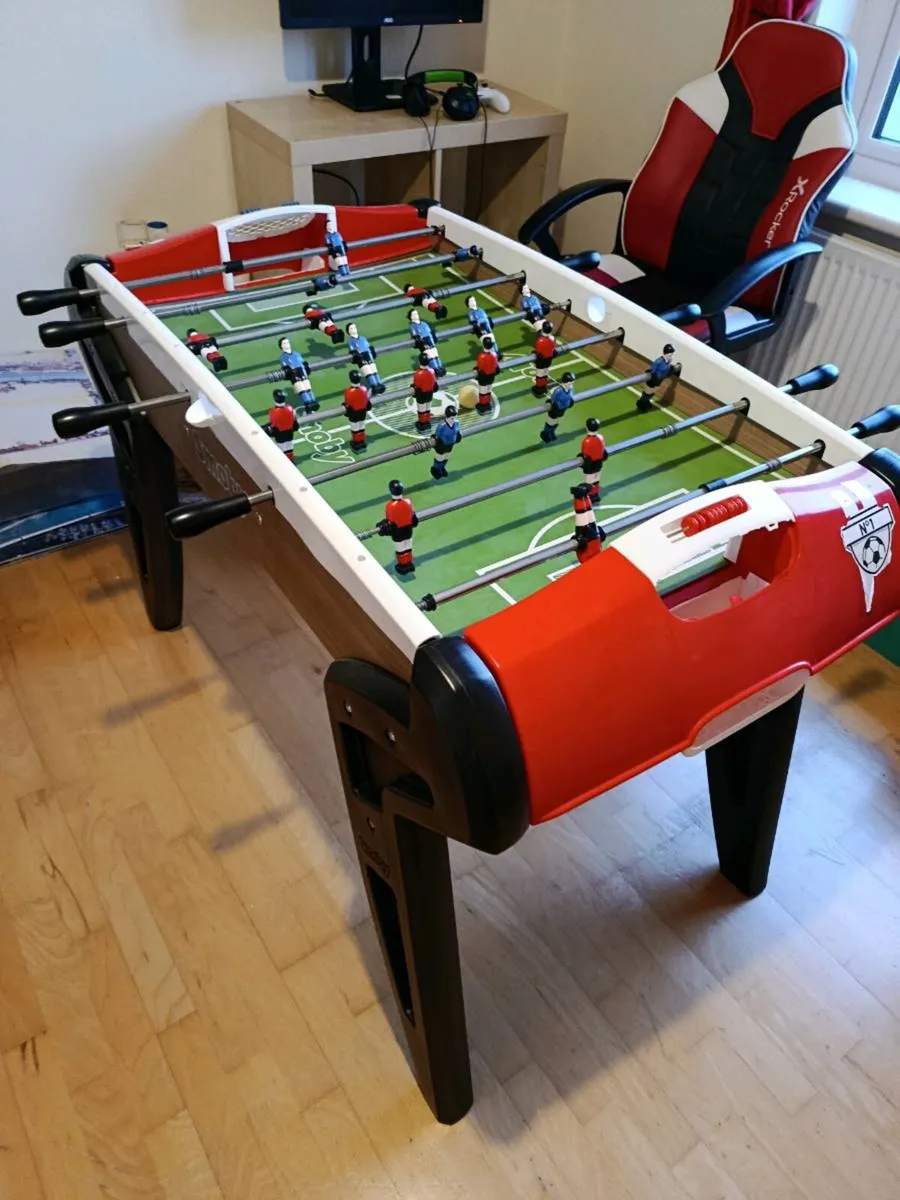 Football table - Image 1