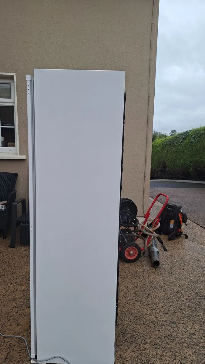 Fridge and freezer - Image 1