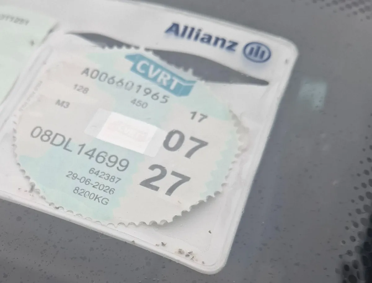 Mercedes-Benz Other 2008 - Image 2
