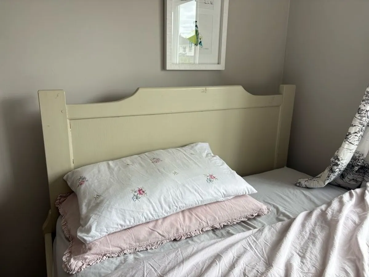 bed frame - Image 2