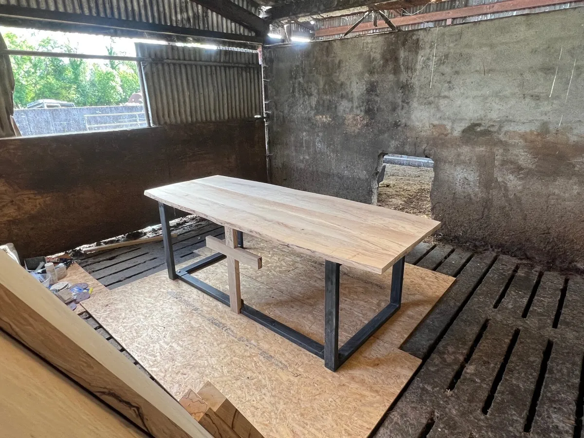 Kitchen Table - Image 2