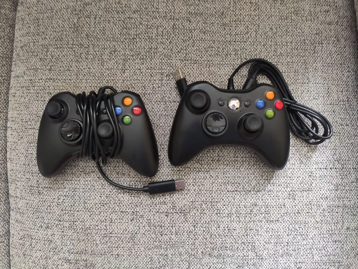 Wired PC and X box Controllers - Image 3
