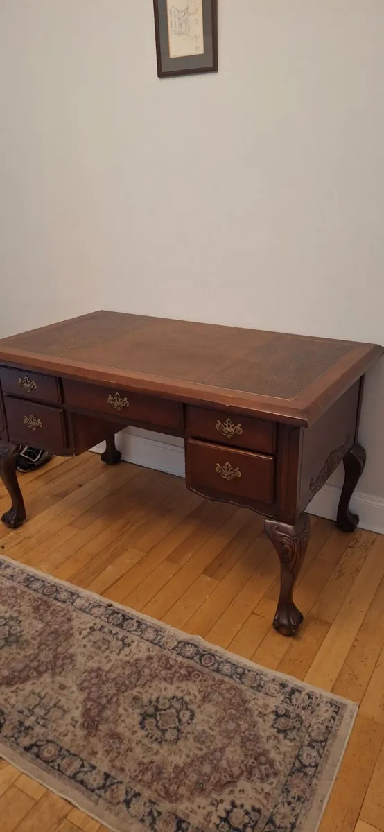 Large Mahogany Desk - Image 1