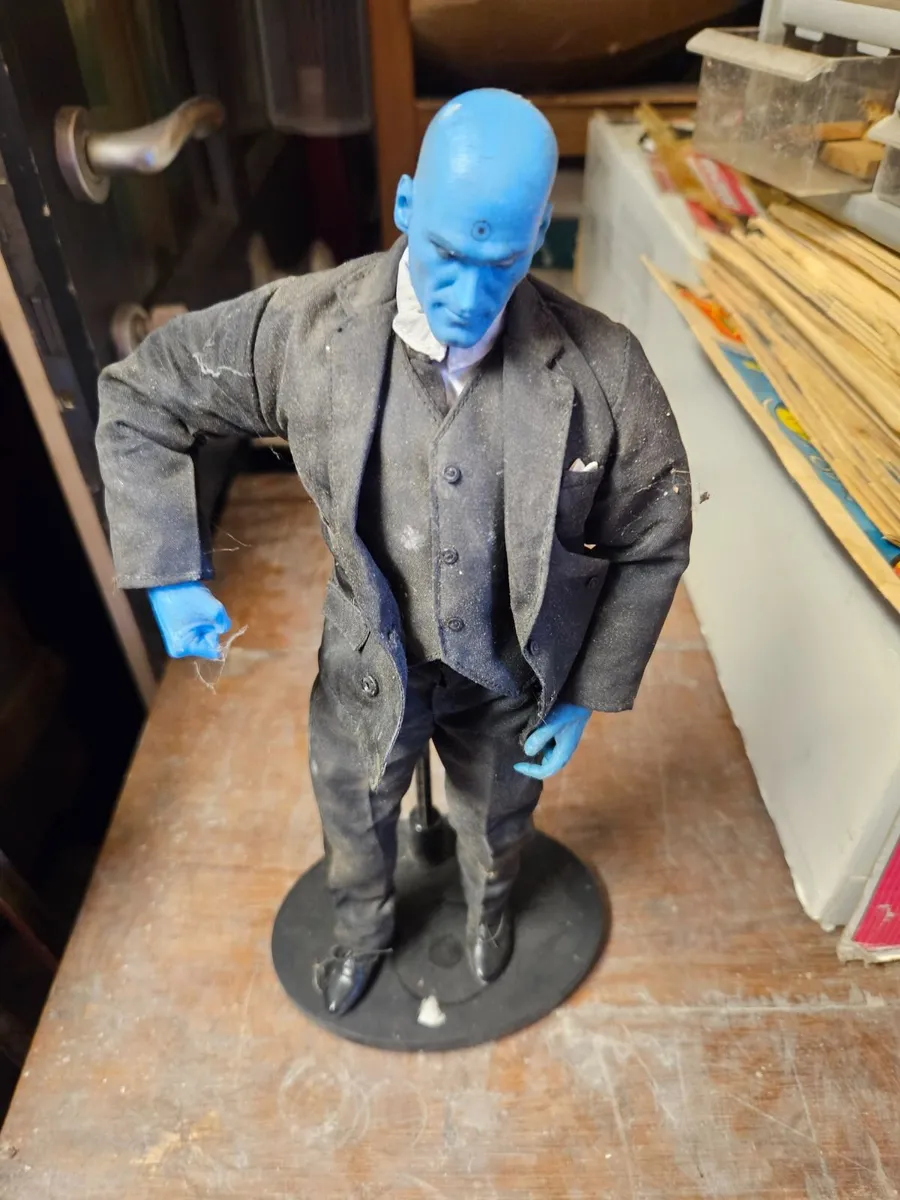 DC Direct Watchman Dr Manhattan - Image 1