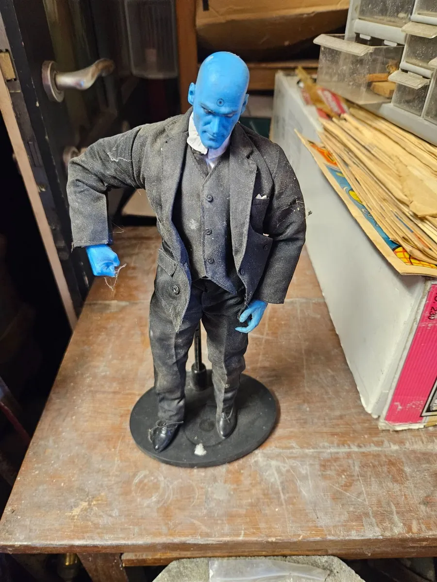 DC Direct Watchman Dr Manhattan - Image 2