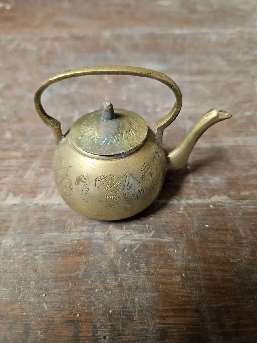 Vintage Miniature Brass Kettle - Image 3