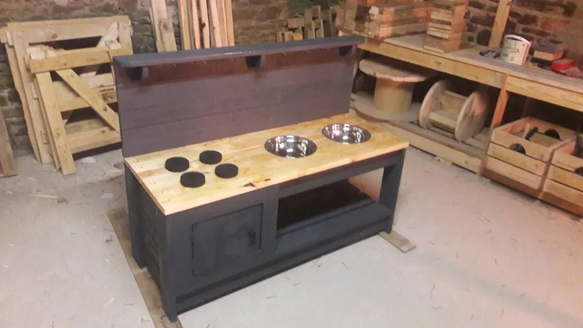 Mud kitchens - Image 3