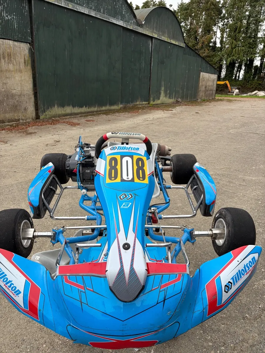 Tillotson T4 Senior Karting Package - Image 3