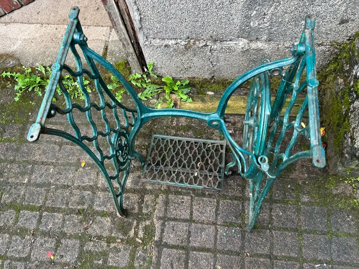 Singer Cast Iron Table - Image 3