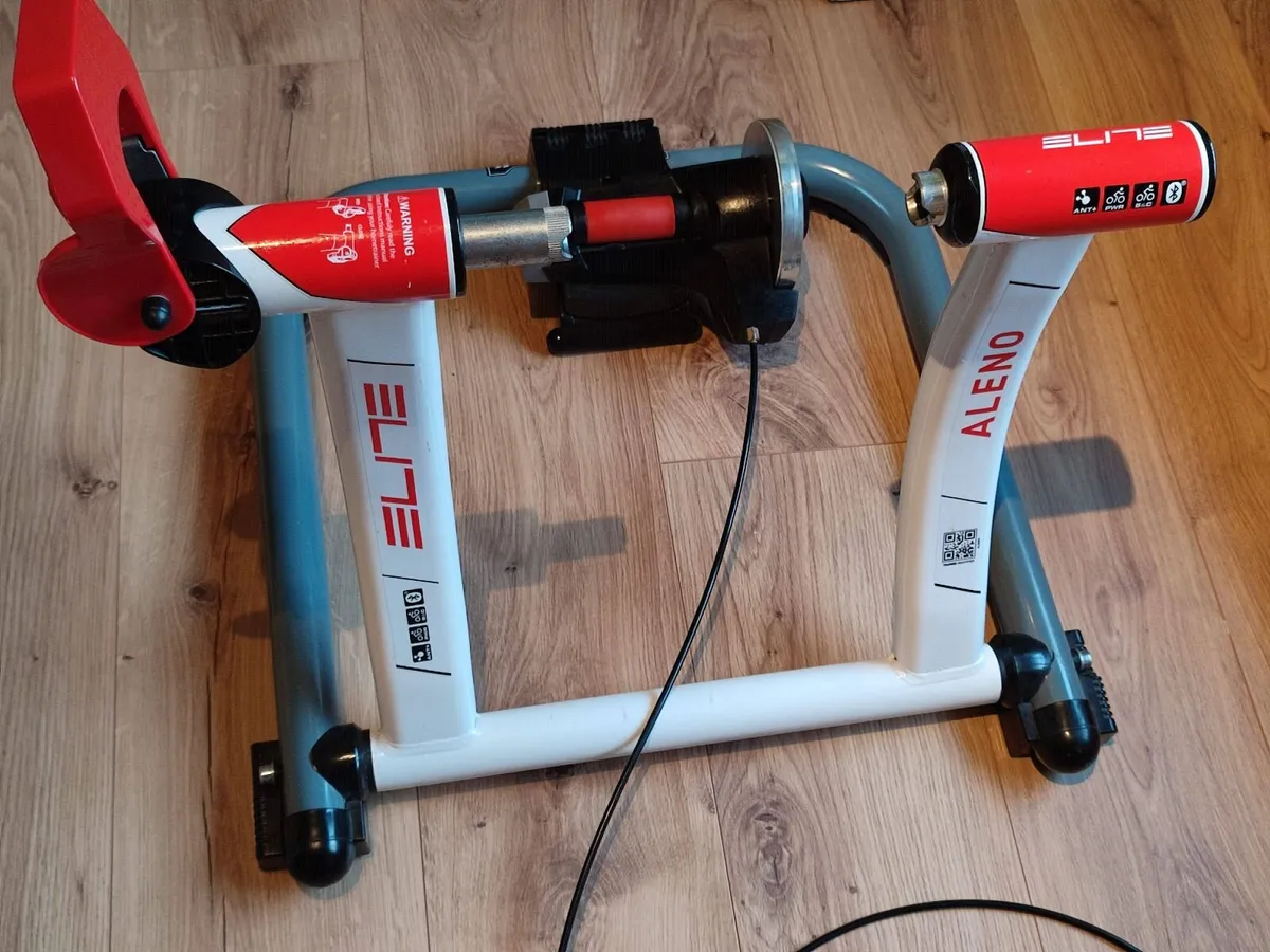Elite Aleno turbo trainer. - Image 2