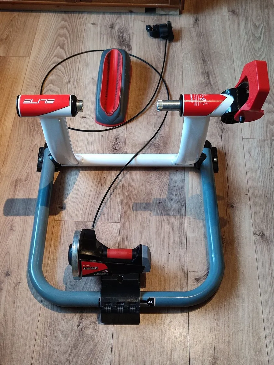 Elite Aleno turbo trainer. - Image 3