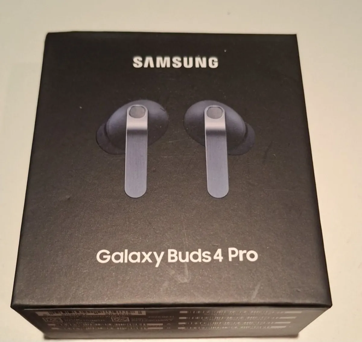 Samsung Galaxy Buds 4 Pro - Image 2