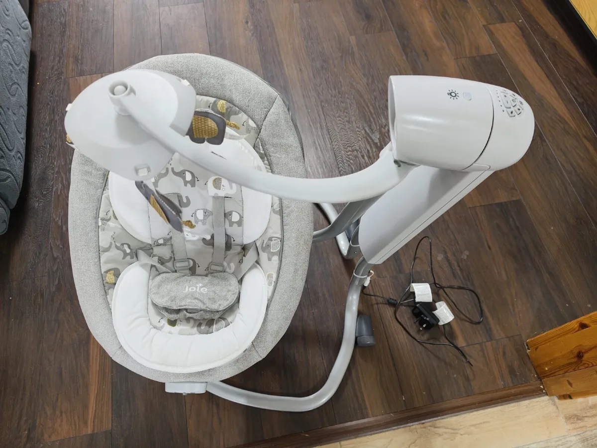 Baby swing chair - Image 3