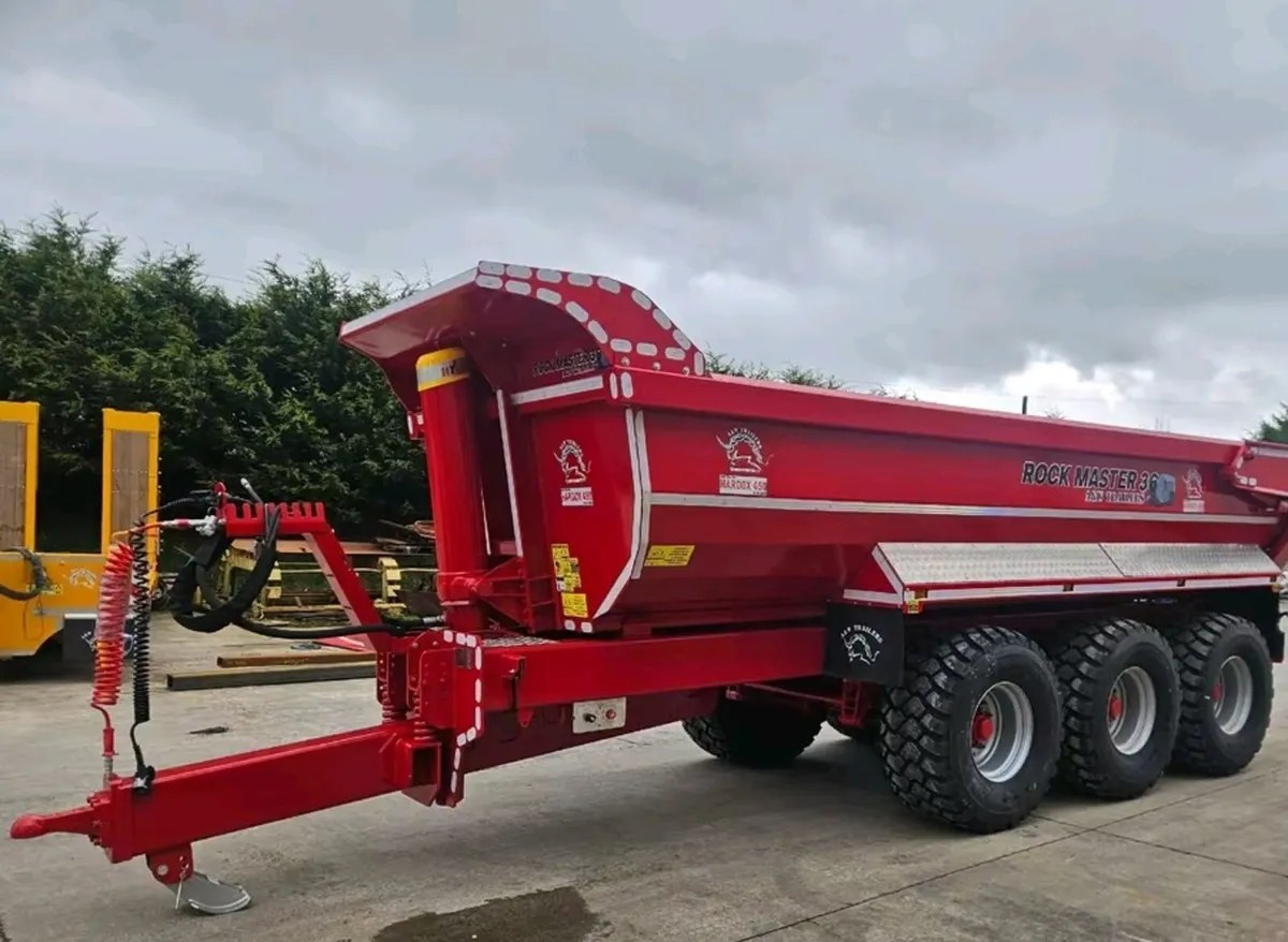 A&W dump trailer - Image 2