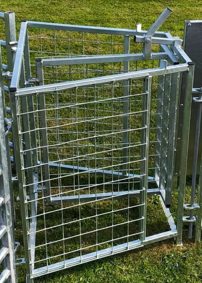 Sheep Hurdles - Image 1