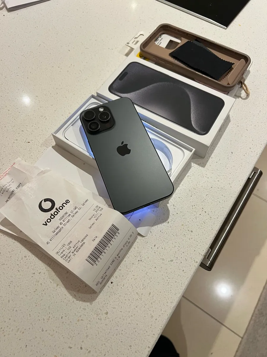 iPhone 15 ProMax 256GB - Image 1