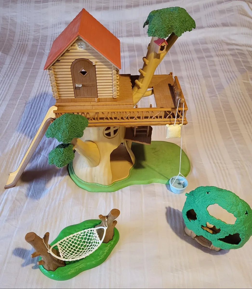 Sylvanian Tree House - Image 2
