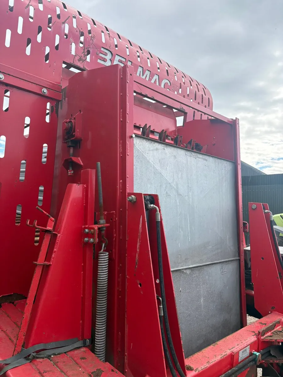 Bellmac 1000 Zero Grazer for Sale - Image 2