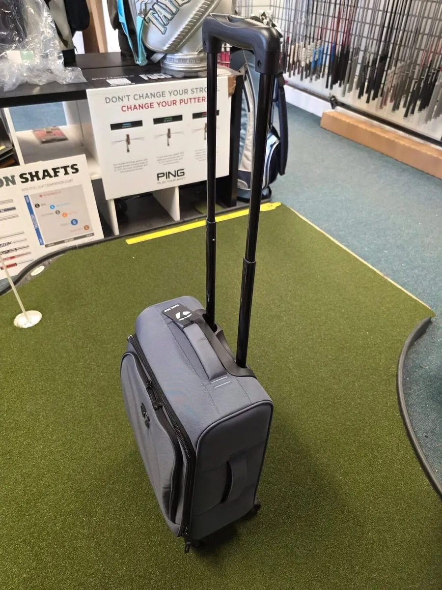 New Taylormade Performance 4 Wheeled Carry On Bag - Image 2