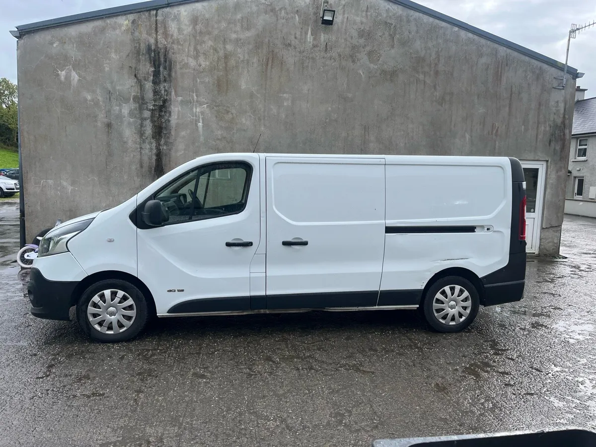 Renault trafic LWB - Image 3
