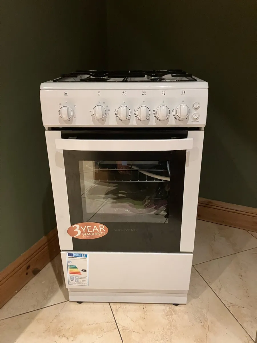 Gas Cooker - Image 1