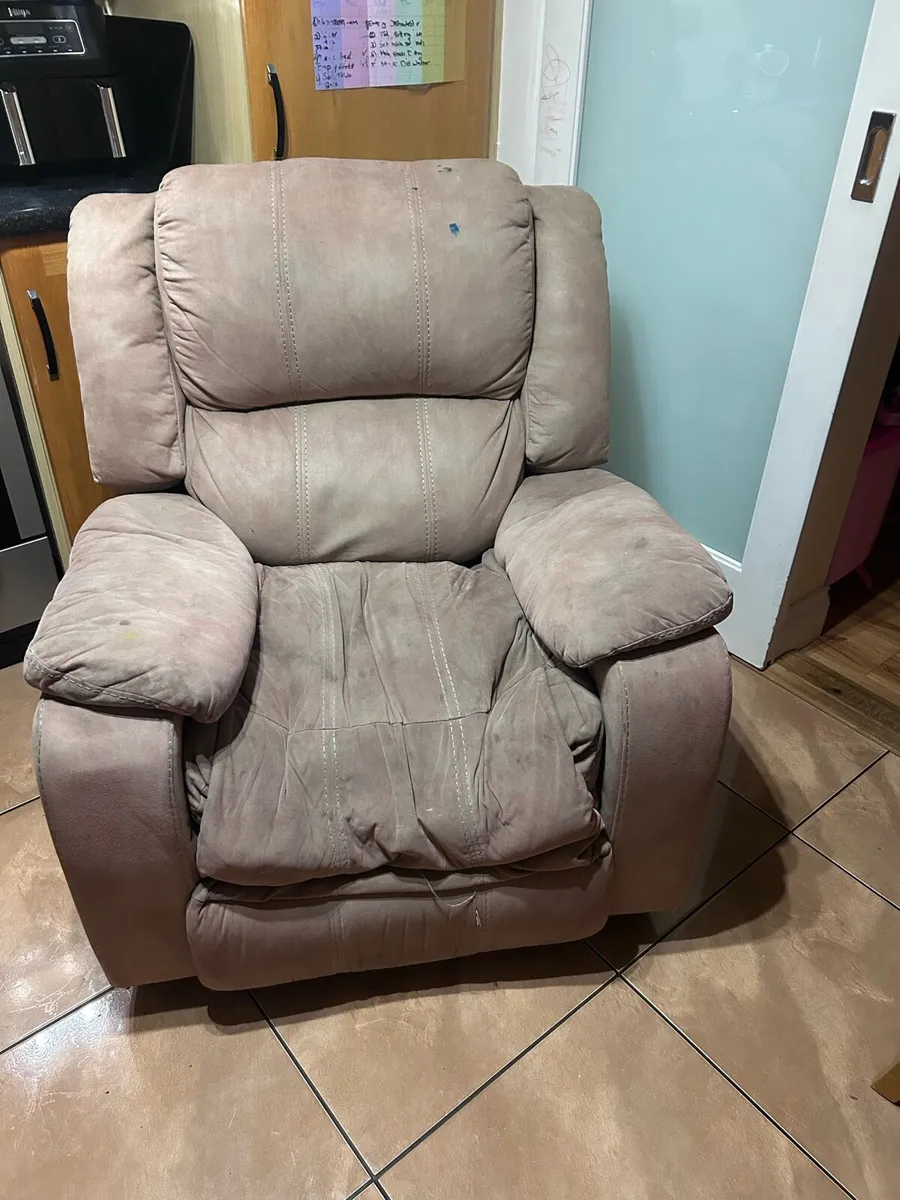 Recliner armchair - Image 1
