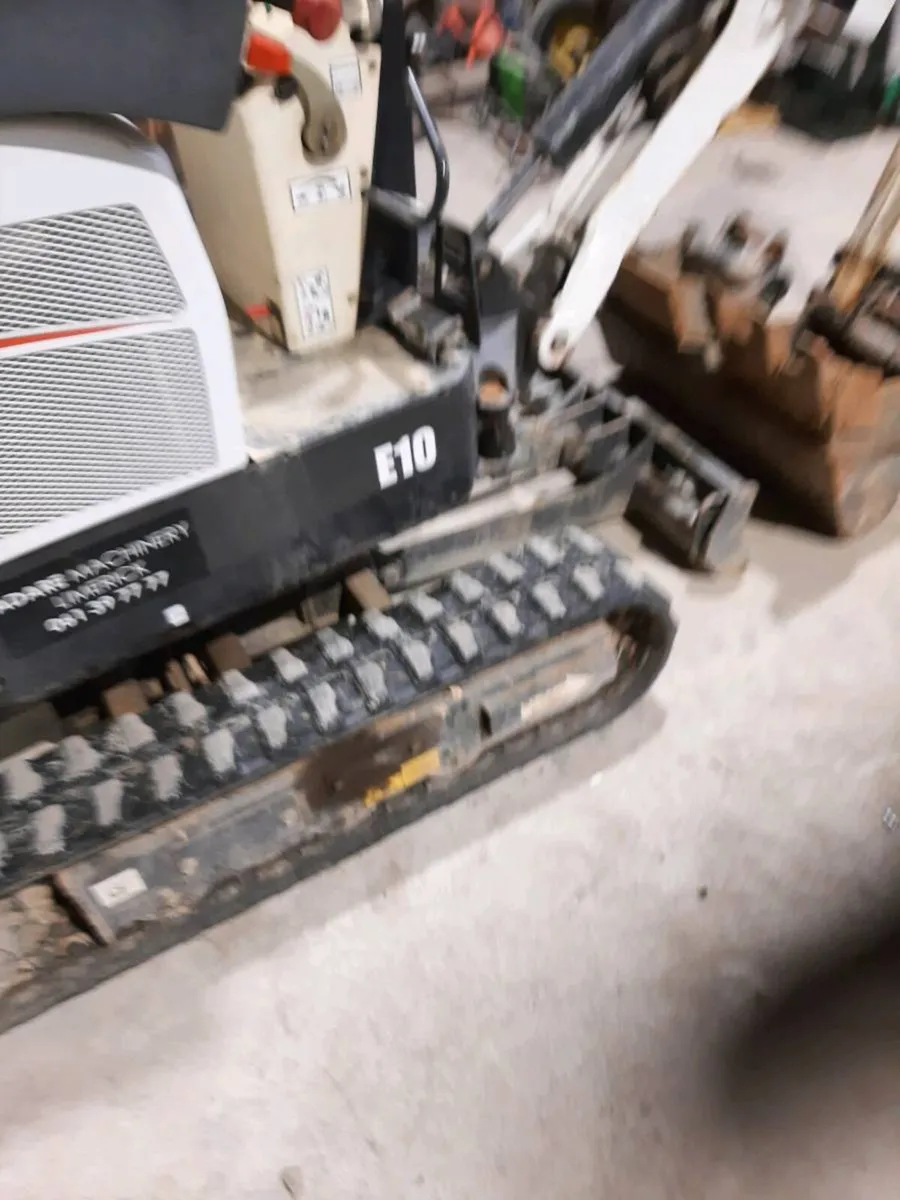 Bobcat micro digger - Image 4