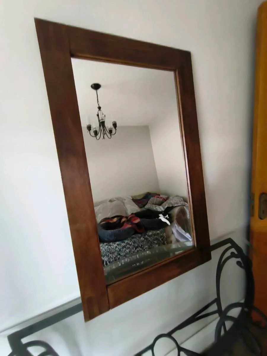 Lovely oak mirror 4 ft by2 ft,30 Euro