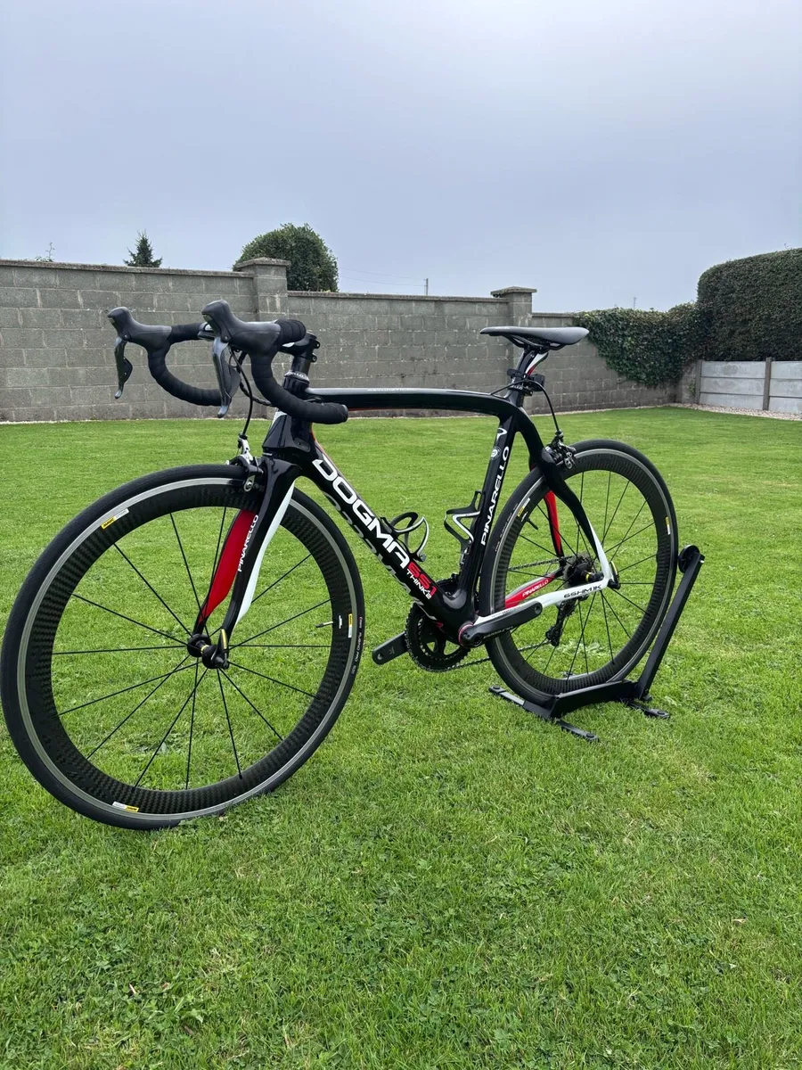 Pinarello Dogma Carbon Road Bike - Di2 Groupset - Image 3