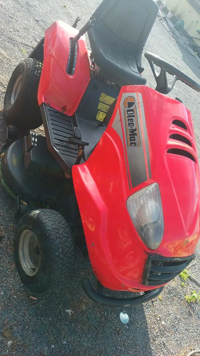 Ride on mower - Image 1