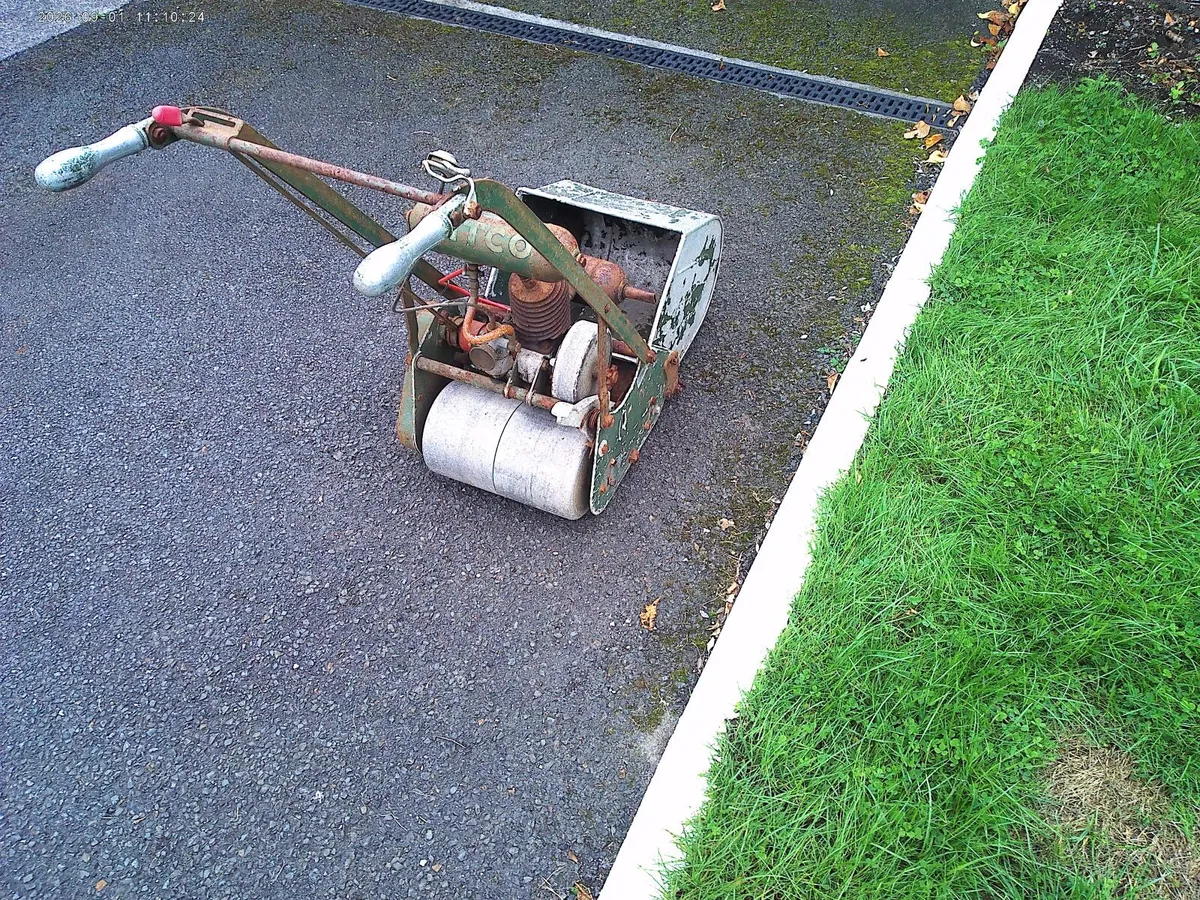 Lawnmower - Image 4