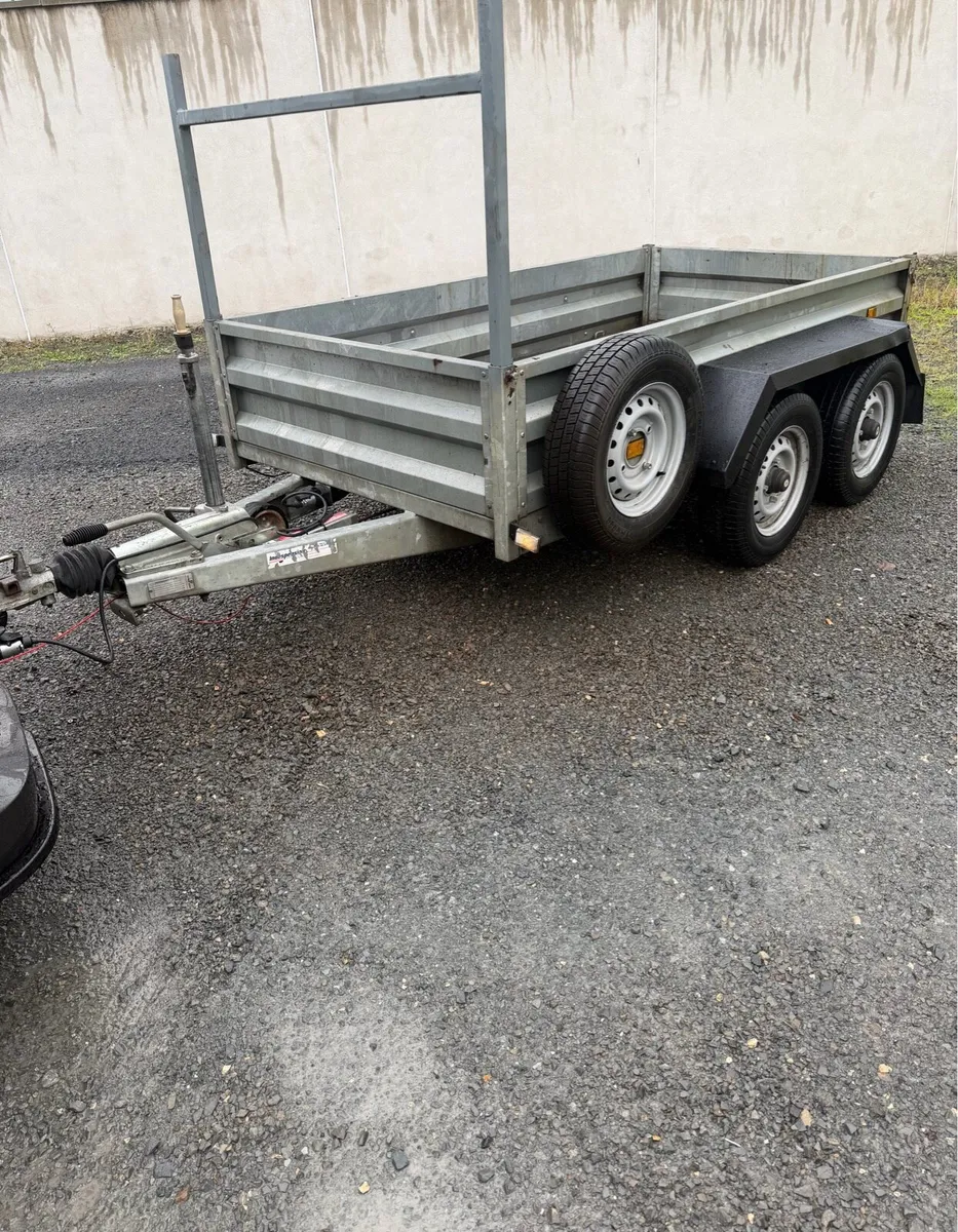 8”2 x4 ft indespension trailer : immaculate  cond - Image 3
