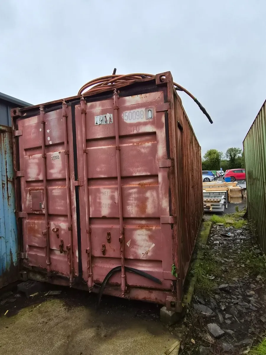20 foot Shipping Container - Image 1