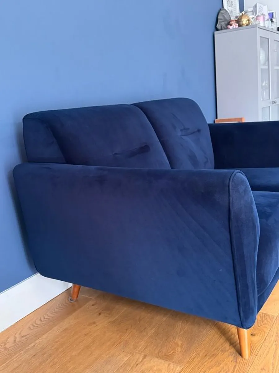 Navy velvet two seater sofa - Image 2