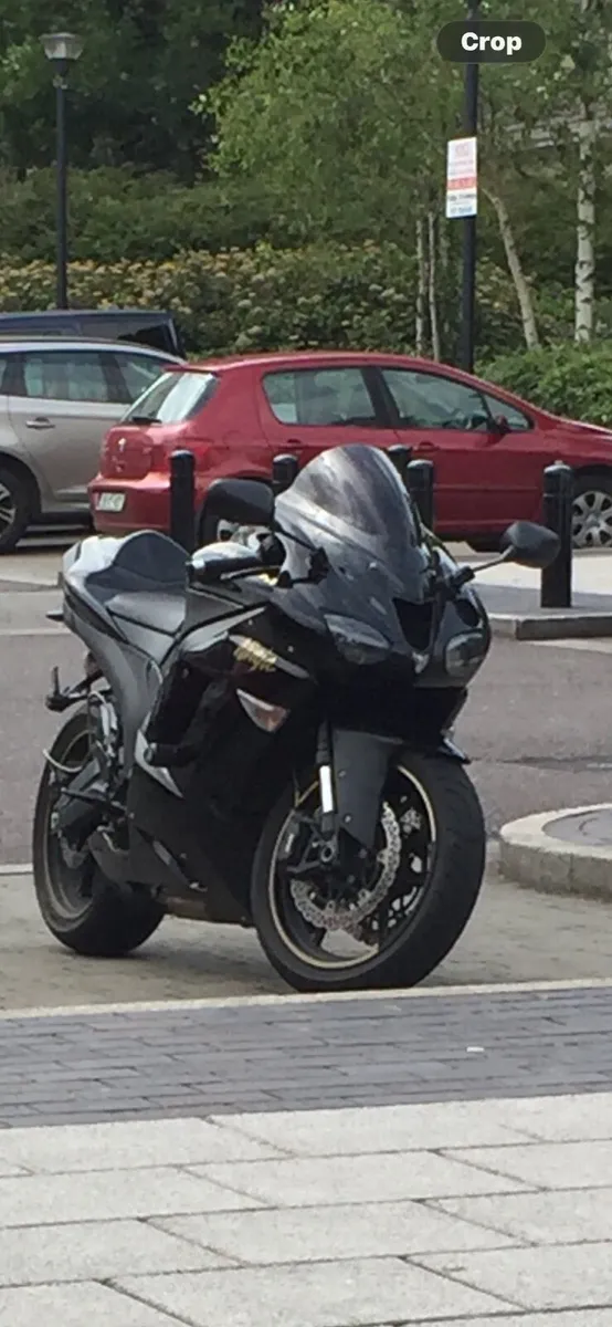 Kawasaki Ninja zx6r2008 - Image 1