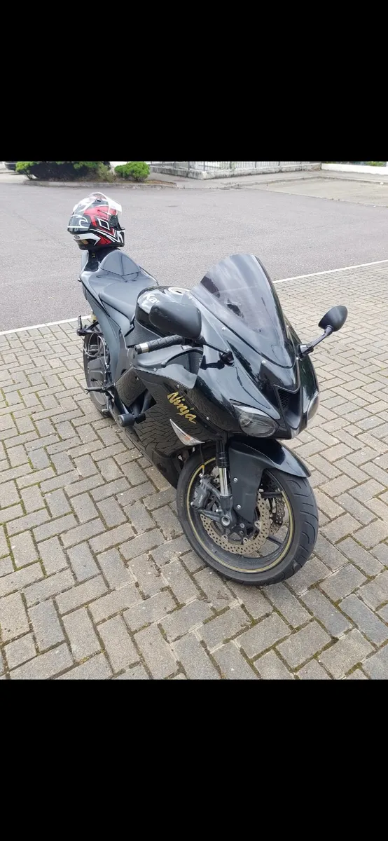 Kawasaki Ninja zx6r2008 - Image 2