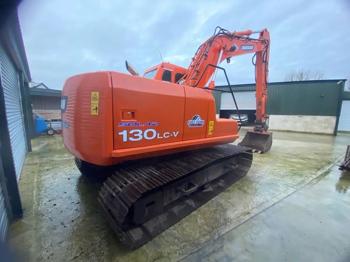 Daewoo / Doosan 130 LCV - Image 2