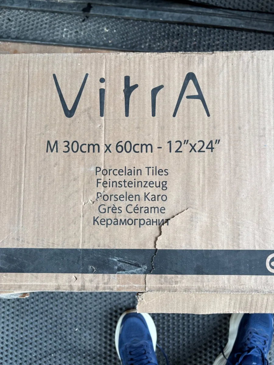 Vitra 30x60 Porcelain Tiles (19m2) - Image 3