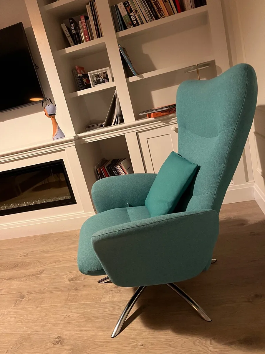 Living room chair - Image 3