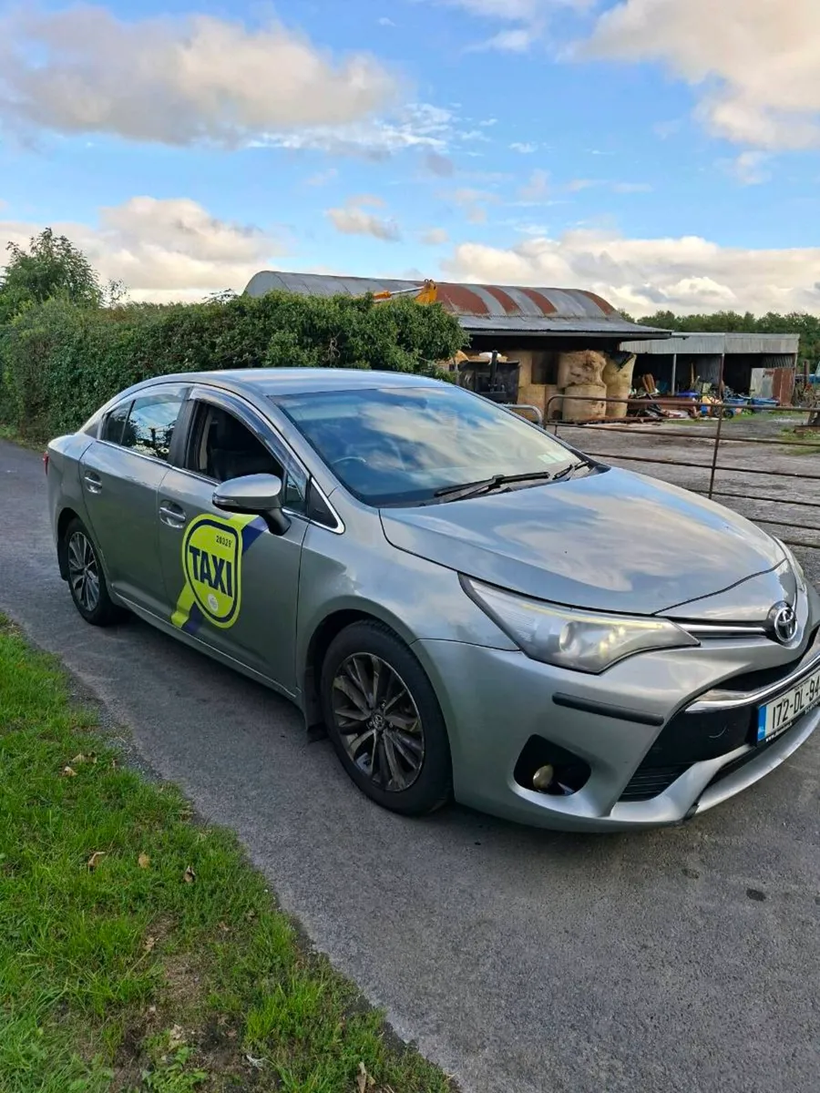 TOYOTA AVENSIS 2017 - Image 1