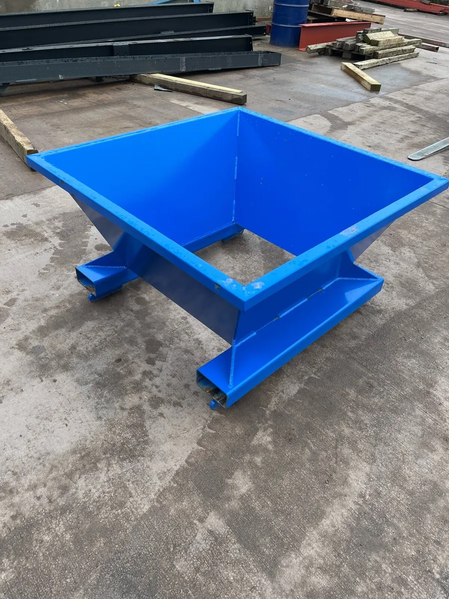 Forklift Bagging Hoppers - Image 3