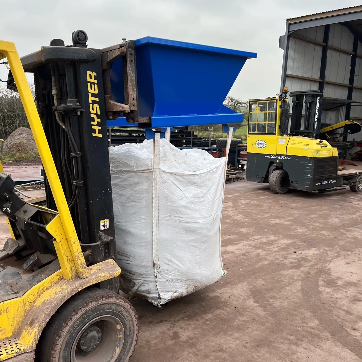 Forklift Bagging Hoppers - Image 4