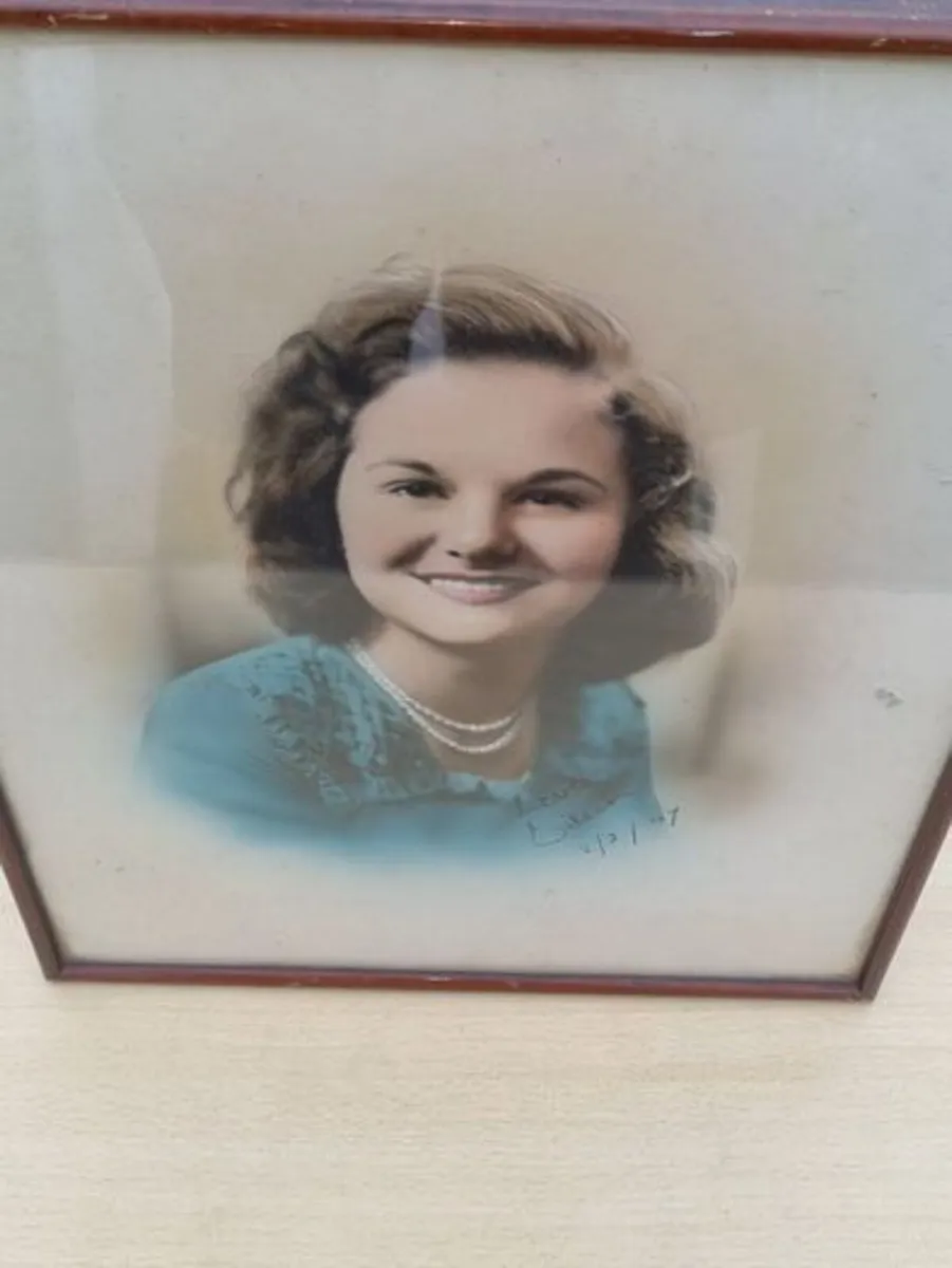 Archival, hand-colored portrait of a woman - Image 2
