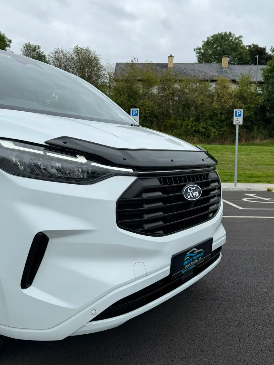 Ford Transit Custom 2025 - Image 2